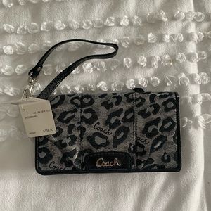 COPY - Coach Wallet